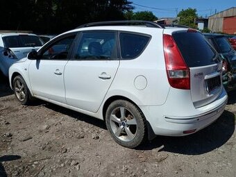 ND - Hyundai i30 combi