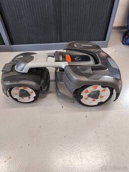Robotická sekačka Husqvarna Mower 435x AWD