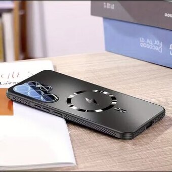 Magnetický kryt nabíjecí kryt na Samsung Galaxy S25 Ultra