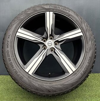 Zimní sada Volvo XC90 275/45R20 110V