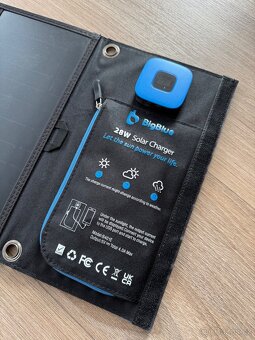 Solární panel - nabíječka