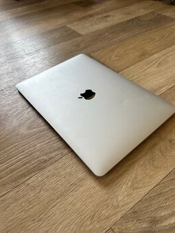 MacBook Air 2019 Retina
