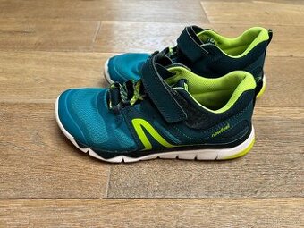 Tenisky z Decathlonu (nejen) do tělocvičny, vel. 36