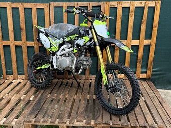 PITBIKE 140ccm4T kola17”X14” C110