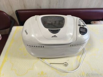 Domácí pekárna Eta