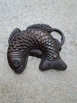 Litinová forma ve tvaru ryby