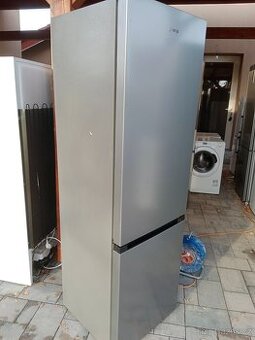 Lednice s mrazakem Gorenje A+++