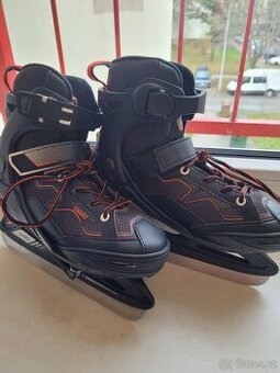 Rostouci brusle 33 až 37. Oxelo