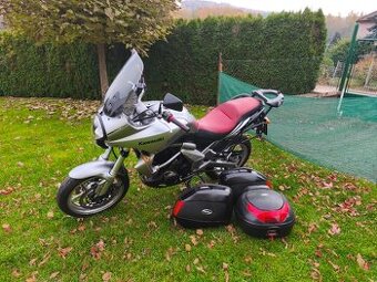 Kawasaki Versys 650 (2008) nádherný stav, kufry, po servisu