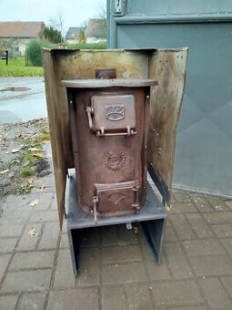 litinová kamna SVOAS - PRAGA V3S