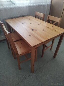 Jídelní stůl+4 židle masiv borovice