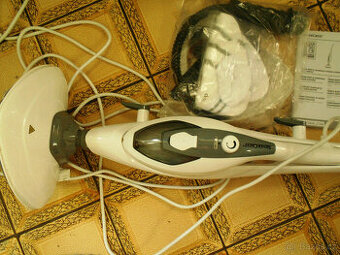 Parní mop a ruční parní čištič