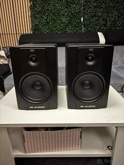 M-Audio BX8 D2 studiové monitory