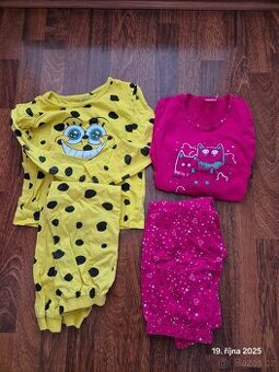 Pyžama 2 komplety vel 122