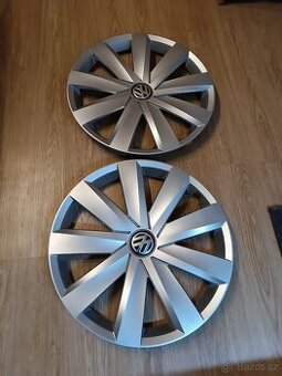 2ks Originálních poklic Volkswagen 16"