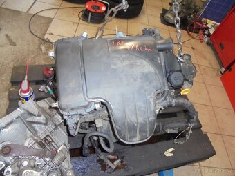 Citroen Peugeot motor 1KR 2005-2014 1.0 68hp 50 kW