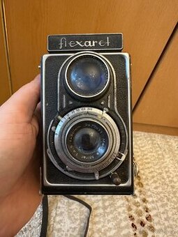 Starý fotoaparat FLEXARET