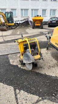 Řezač spár, spárová pila