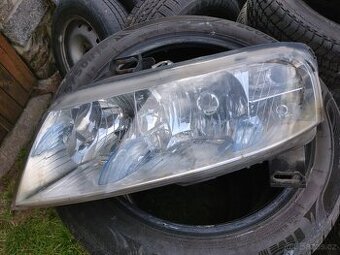 Fiat Stilo 5ti dvéř + combi - Přední světla