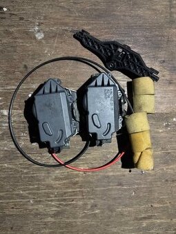 Zámek kufru w211 w164 x164 R251 Mercedes Originál