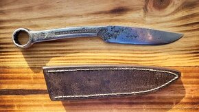 Kovaný nůž