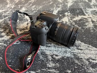 Canon EOS 77D + bohaté příslušenství