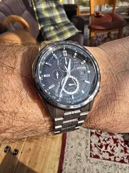 Citizen AT 8218-81E Eco-Drive, Radio controlled