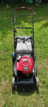 Benzínová sekačka s pojezdem motor briggstratton 190ccm