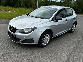 Seat ibiza 1.4i 63kw, r.2008, klima, stk
