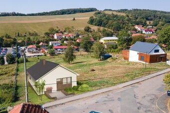 Prodám Stavební Pozemek 1162 m2 Kaňovice-Zlín