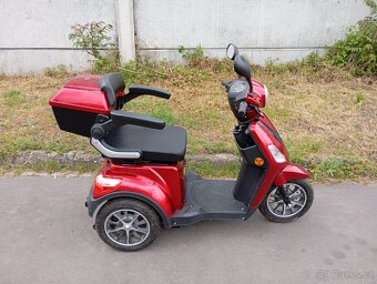 Elektrická tříkolka Selvo 31000 – nové baterie