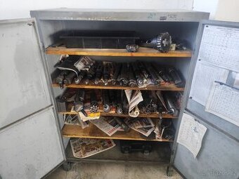 nastroje k vyvrtavačce W 100