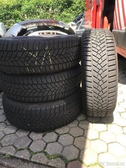 Zimní pneu 205/60/16