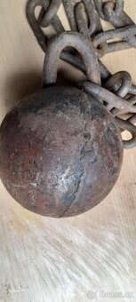 Železná koule s řetězem 35 kg - 1