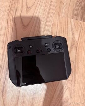 DJI RC pro ovladač