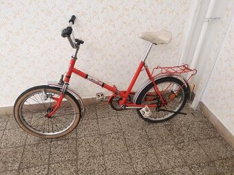 Staré retro kolo Skládačka