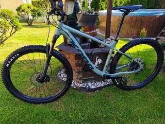 Kona Cindercone 2023 27,5 velikost M