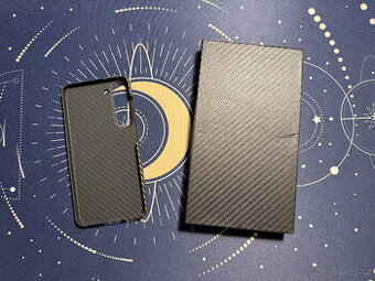 Karbonový kryt na Samsung Galaxy S23