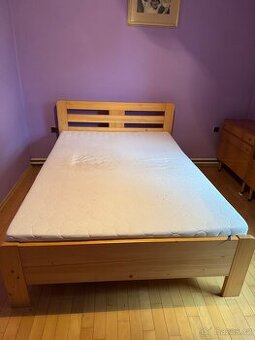 Postel s matrací (jeden a půl lůžka)