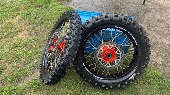 Úzké ráfky SMPro na KTM 950 990 adventure