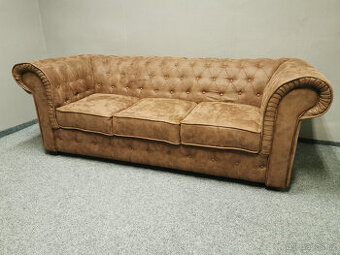 Hnědý gauč CHESTERFIELD silná látka