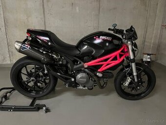 Ducati Monster 796 ABS