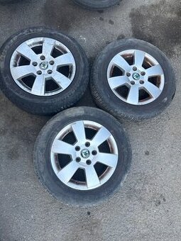 3ks Alu kol Škoda Octavia 2 R15
