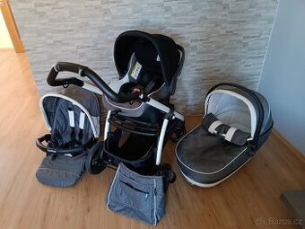 Prodám krásný kočárek po jednom dítěti