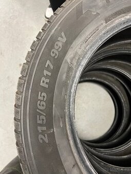 Zimní pneu Kumho 215/65 r17 99V