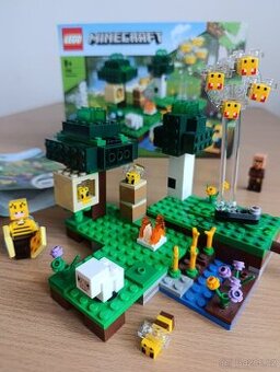 LEGO MINECRAFT  21165 Včelí farma