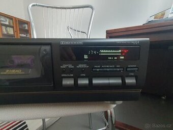 Prodám magnetofon TECHNICS  RS-BX701