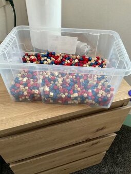 Dřevěné korálky na navlékání