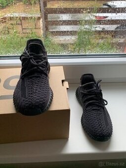 Adidas yeezy boost kids 350 v2