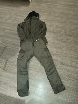 Myslivecké kalhoty a bunda